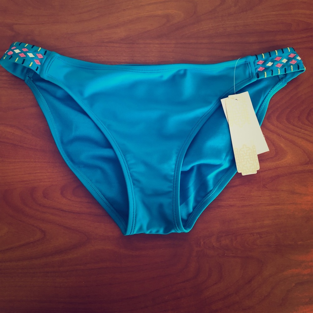 Bikini bottoms